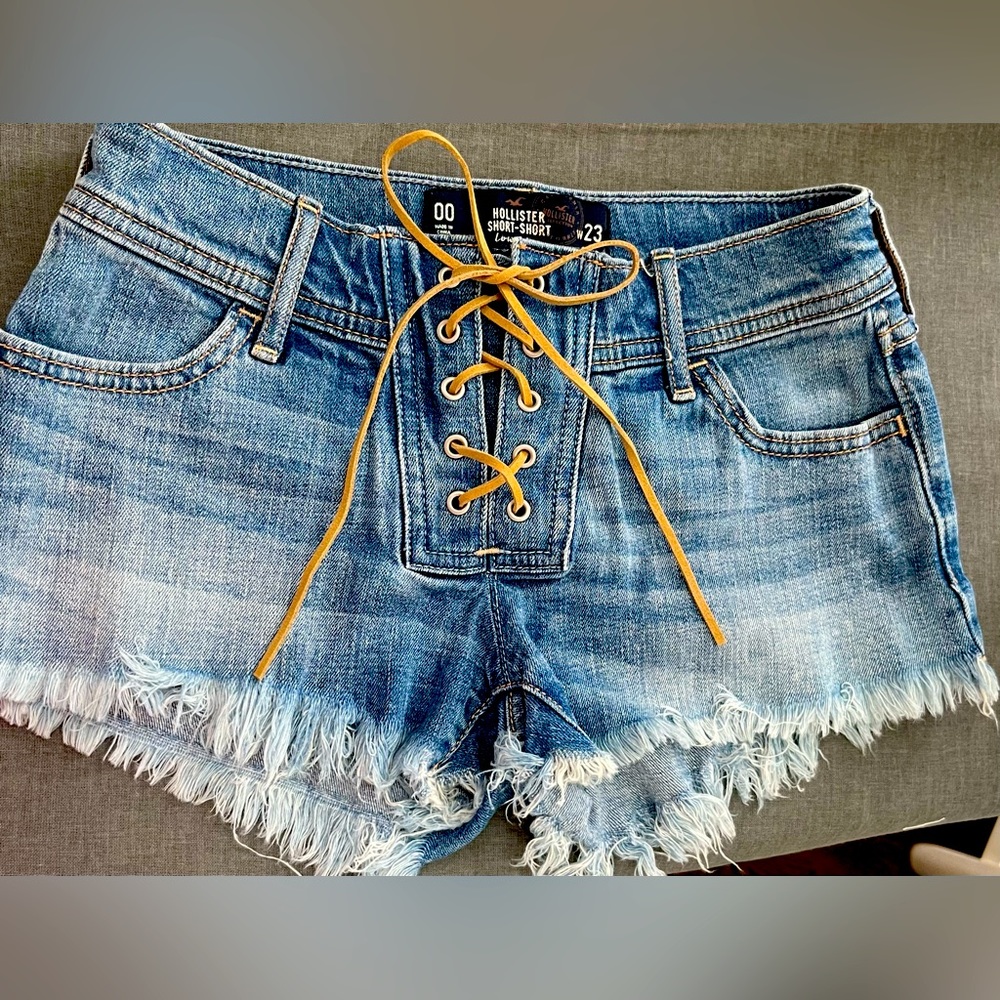 Hollister Low Rise short short 00 w-23